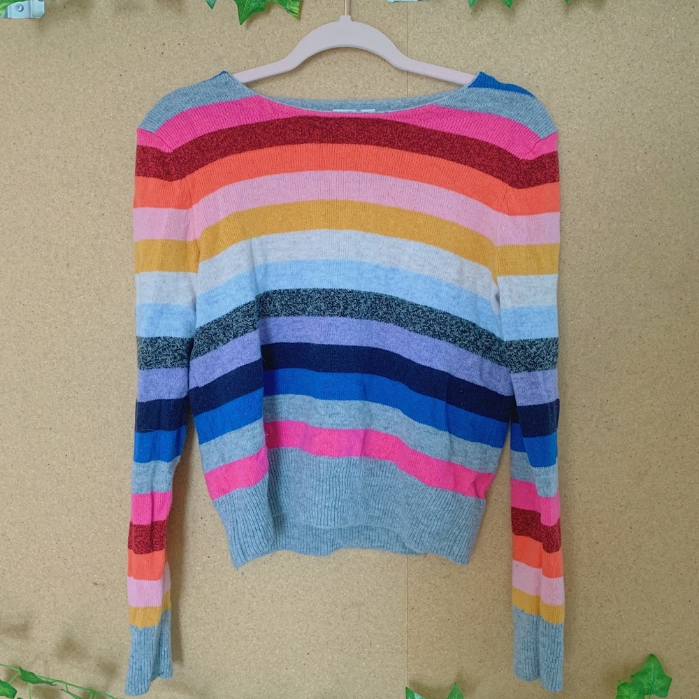 LOWBALLS ACCEPTED - GAP colorful striped sweater